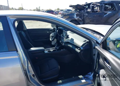 2024 Nissan Altima Sv Fwd from USA, damaged, VIN 1N4BL4DV5RN313788